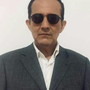 Meet your Posher, Roberto